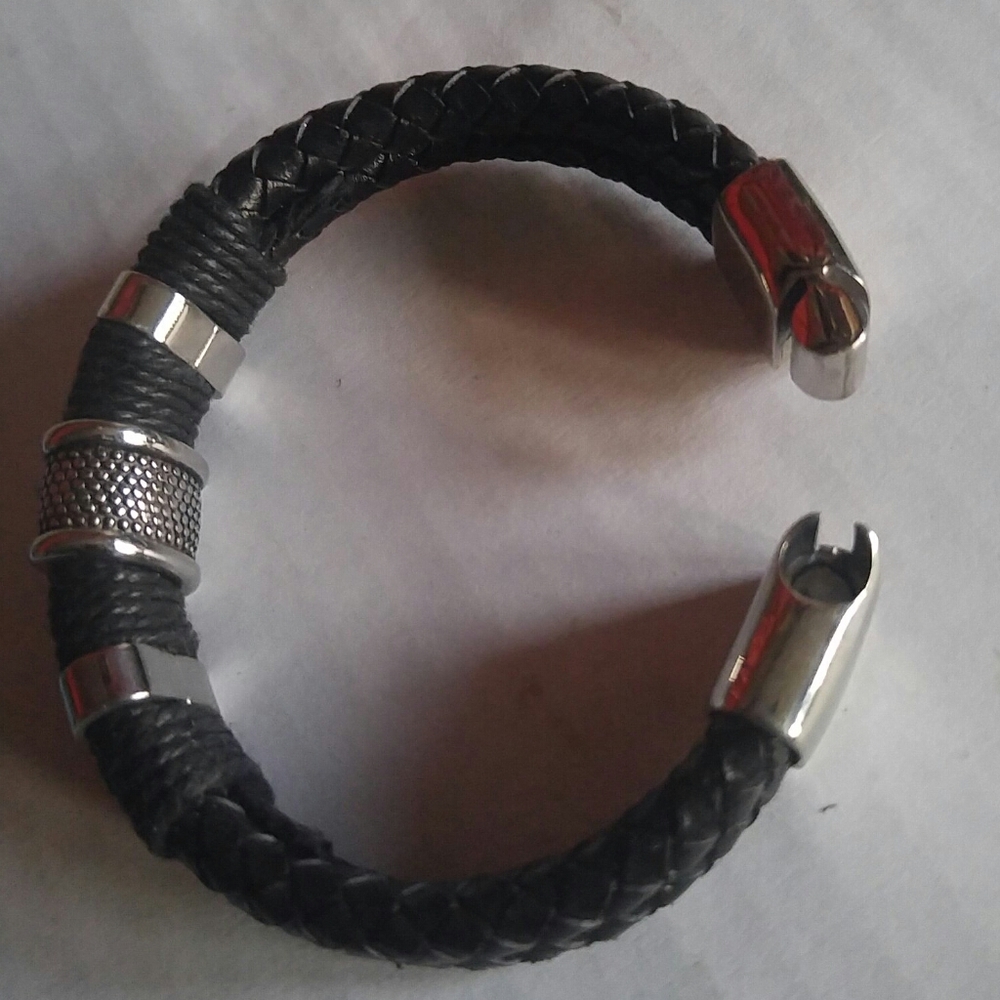 Bracelet - Picture 3 of 8